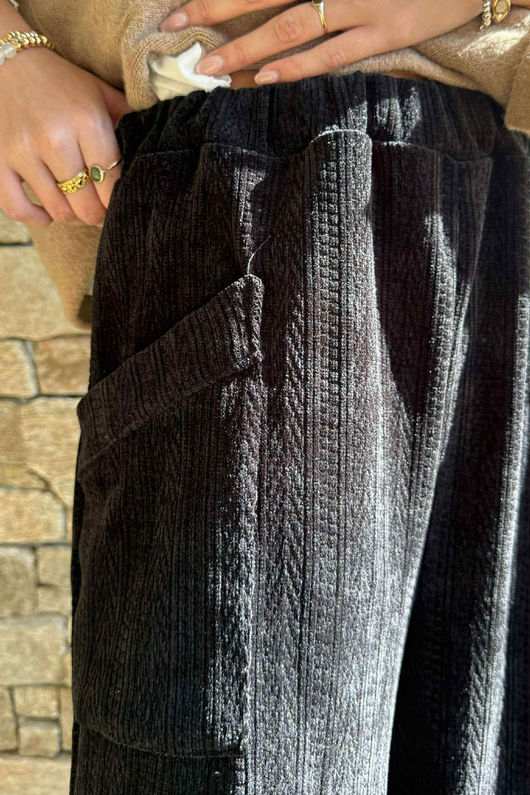 Nuk Stretch Velour Shelby Pant Black